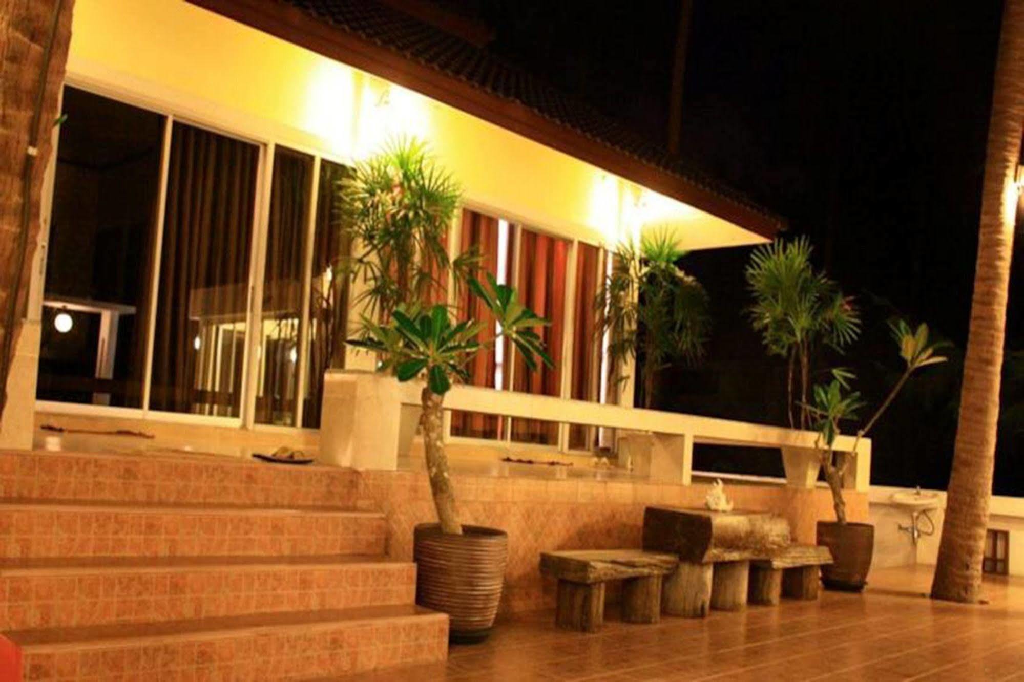 The Theatre Villa Bang Saphan Eksteriør billede
