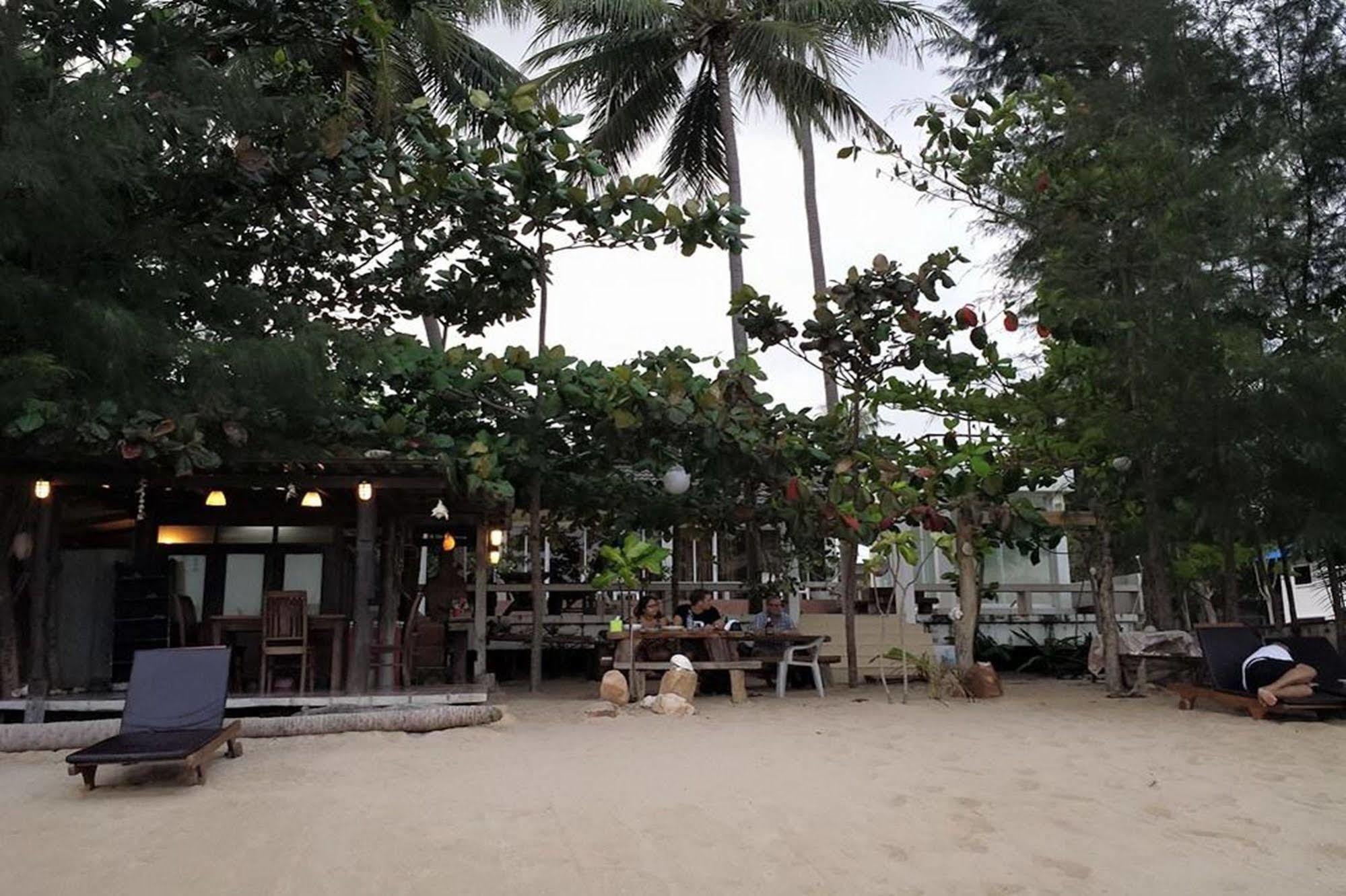 The Theatre Villa Bang Saphan Eksteriør billede