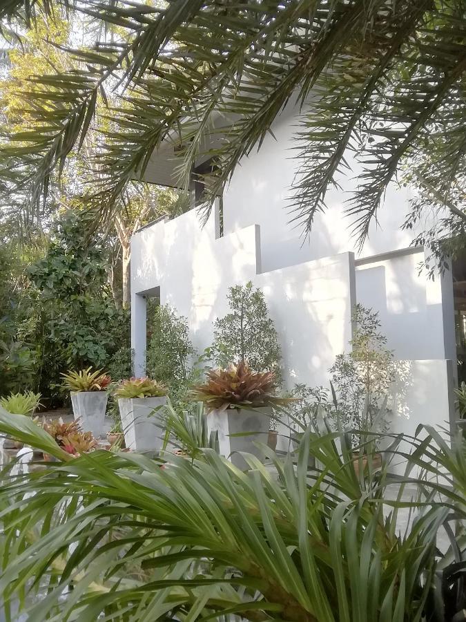 The Theatre Villa Bang Saphan Eksteriør billede